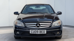 2009 Mercedes-Benz Clc Class 2.1 Clc220 Cdi Se Coupe Auto Euro 4 3dr in Black — image 2