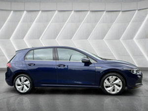 2020 Volkswagen Golf 2.0 Tdi Style DSG Euro 6 (s/s) 5dr in Blue — image 4