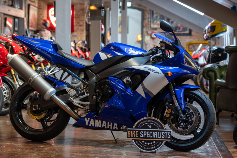 2002 Yamaha R1 *original Example* in Blue — image 1