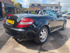 2007 Mercedes-Benz Slk 1.8 Slk200 Kompressor Sport in Black — image 2
