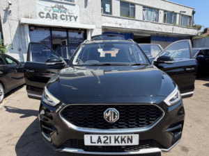 2021 MG MG Zs 1.0 T-Gdi Excite Auto Euro 6 5dr in Black — image 2