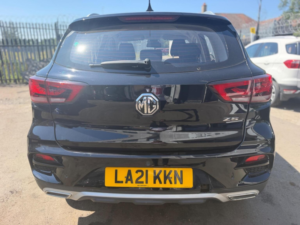 2021 MG MG Zs 1.0 T-Gdi Excite Auto Euro 6 5dr in Black — image 5