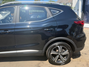 2021 MG MG Zs 1.0 T-Gdi Excite Auto Euro 6 5dr in Black — image 6