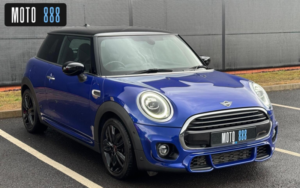 2020 MINI Hatch 1.5 Cooper Sport Steptronic Euro 6 (s/s) 3dr in Blue — image 6