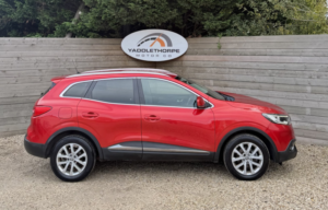 2016 Renault Kadjar 1.5 Dynamique Nav Dci 110 in Red — image 2