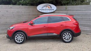 2016 Renault Kadjar 1.5 Dynamique Nav Dci 110 in Red — image 3