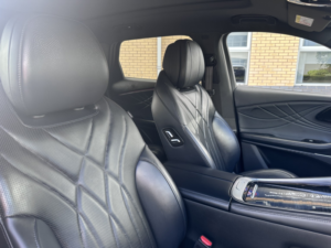 2025 Omoda 9 1.5 T Shs 34.46kwh Noble in Black — image 6