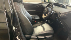 2016 Toyota Prius 1.8 Vvt-H Excel CVT Euro 6 (s/s) 5dr (15in Alloy) in Black — image 3
