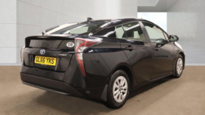 2016 Toyota Prius 1.8 Vvt-H Excel CVT Euro 6 (s/s) 5dr (15in Alloy) in Black — image 5