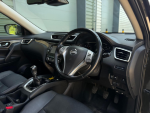 2015 Nissan X-Trail 1.6 Dig-T Tekna Euro 6 (s/s) 5dr in Green — image 2