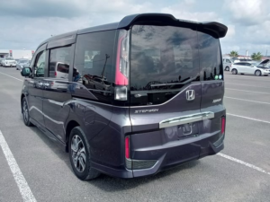 2015 Honda Stepwagon