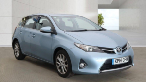 2014 Toyota Auris 1.6 V-Matic Icon Euro 5 5dr in Blue — image 2