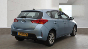 2014 Toyota Auris 1.6 V-Matic Icon Euro 5 5dr in Blue — image 5