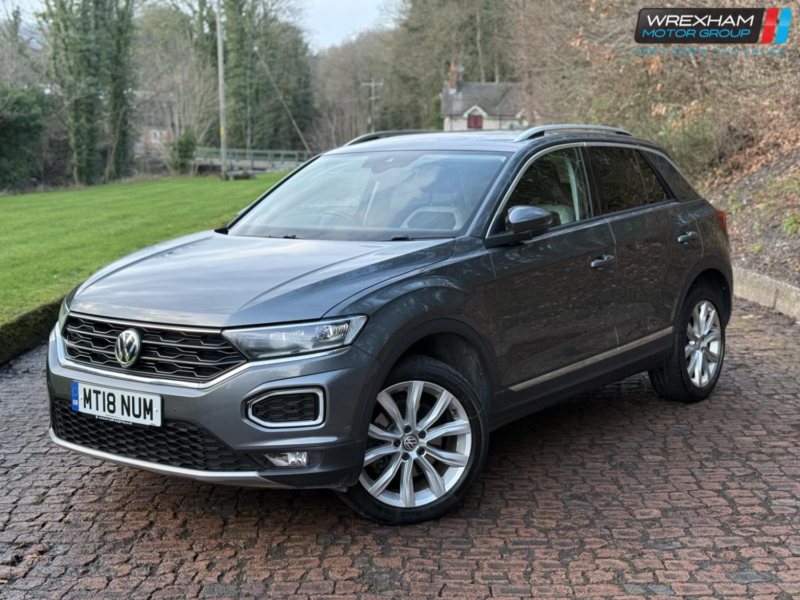 2018 Volkswagen T-Roc 2.0 Tdi Sel in Grey — image 1
