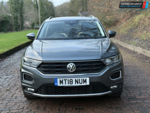 2018 Volkswagen T-Roc 2.0 Tdi Sel in Grey — image 3