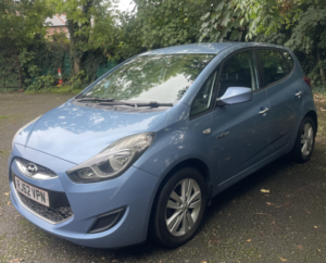2012 Hyundai Ix20 1.6 Crdi Active in Blue — image 3