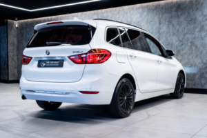 2015 BMW 2 Series Gran Tourer 2.0 218d Luxury Auto Euro 6 (s/s) 5dr in White — image 3