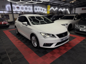 2017 SEAT Leon 1.6 Tdi Se Dynamic Technology in White — image 3