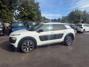 2015 Citroen C4 Cactus 1.2 Puretech Flair Hatchback 5dr Petrol Etg5 Euro 6 (s/s) (82 Ps) in White — image 3