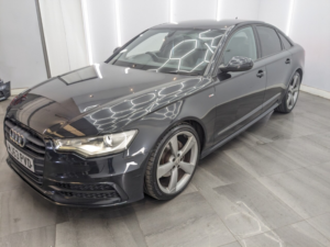 2013 Audi A6 Saloon 2.0 Tdi Black Edition Saloon 4dr Diesel Multitronic Euro 5 (s/s) (177 Ps) in Black — image 4