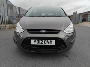 2012 Ford S-Max 2.0 Tdci Zetec in Brown — image 3