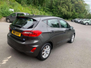 2018 Ford Fiesta 1.0t Ecoboost Zetec Euro 6 (s/s) 5dr in Grey — image 3