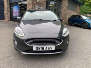 2018 Ford Fiesta 1.0t Ecoboost Zetec Euro 6 (s/s) 5dr in Grey — image 5