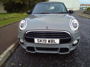 2019 MINI Hatch Cooper Sport 1.5 3-Door Hatch in Grey — image 4