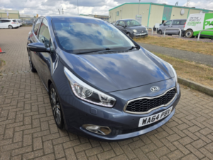 2014 Kia Ceed 1.6 Gdi 4 Tech in Blue — image 2