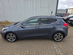 2014 Kia Ceed 1.6 Gdi 4 Tech in Blue — image 6