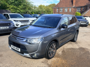 2015 Mitsubishi Outlander Di-D Gx 4s in Grey — image 4