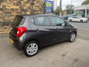2016 Vauxhall Viva 1.0i Se Euro 6 5dr in Grey — image 4