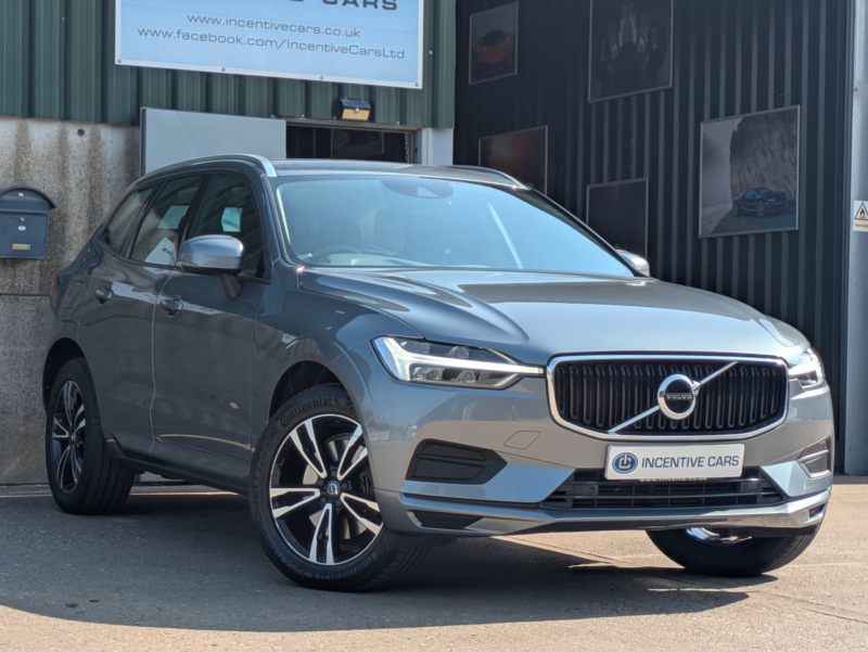 2018 Volvo Xc60 Momentum T5 AWD 2.0 Automatic. 2 Owners. Volvo Service History. 19" Alloys. Carplay. Heated Leather. in Grey — image 1