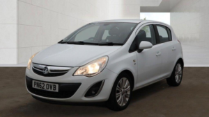 2012 Vauxhall Corsa 1.4 16v Se Auto Euro 5 5dr in White — image 2