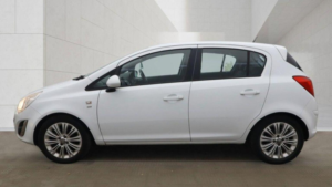 2012 Vauxhall Corsa 1.4 16v Se Auto Euro 5 5dr in White — image 6