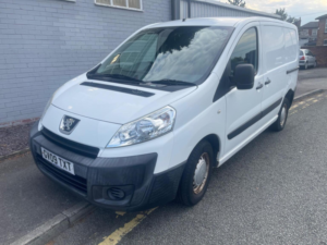 2009 Peugeot Expert 1.6 Hdi Professional L1 H1 4dr in White — image 2