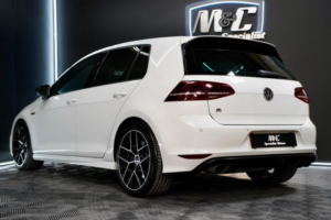 2016 Volkswagen Golf 2.0 Tsi Bluemotion Tech R DSG 4motion Euro 6 (s/s) 5dr in White — image 3