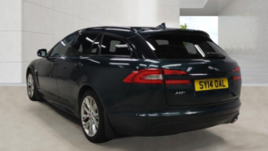 2014 Jaguar Xf 2.2d R-Sport Sportbrake Auto Euro 5 (s/s) 5dr in Green — image 3