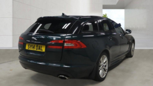 2014 Jaguar Xf 2.2d R-Sport Sportbrake Auto Euro 5 (s/s) 5dr in Green — image 4