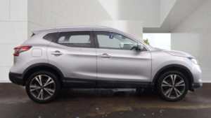2018 Nissan Qashqai 1.2 Dig-T N-Connecta Euro 6 (s/s) 5dr in Silver — image 6