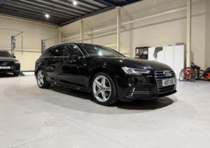 2017 Audi A4 Avant 2.0 Tdi Ultra S Line S Tronic Euro 6 (s/s) 5dr in Black — image 2