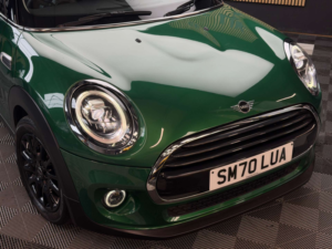 2020 MINI Hatch 1.5 Cooper Classic Hatchback 5dr Petrol Manual Euro 6 (s/s) (136 Ps) in Green — image 4