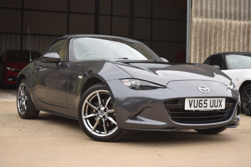 2015 Mazda Mx-5 2.0 Skyactiv-G Sport Nav in Grey — image 1