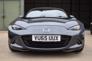2015 Mazda Mx-5 2.0 Skyactiv-G Sport Nav in Grey — image 2