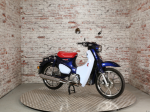 2018 Honda Super Cub C125 in Blue — image 3