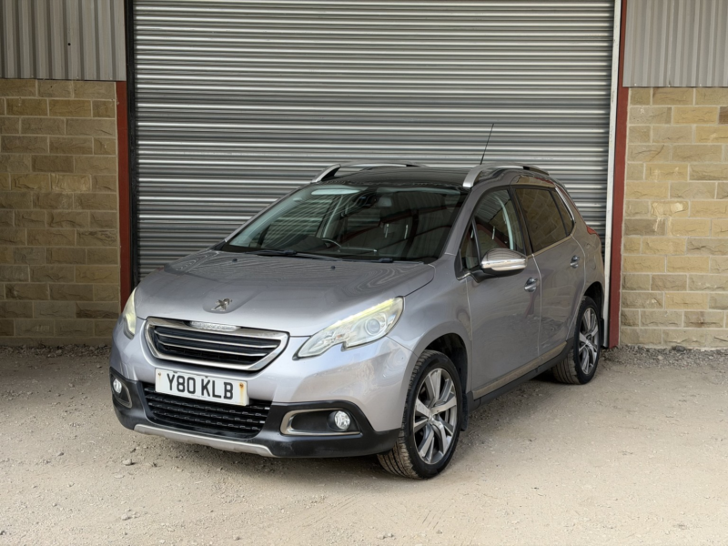2014 Peugeot 2008 1.6 E-Hdi Feline in Grey — image 1