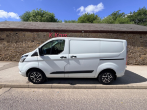 2019 Ford Transit Custom 2.0 320 Ecoblue Trend L1 H1 Euro 6 (s/s) 5dr in White — image 6