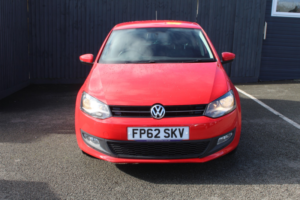 2013 Volkswagen Polo 1.2 Tdi Match in Red — image 2