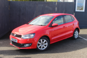 2013 Volkswagen Polo 1.2 Tdi Match in Red — image 3