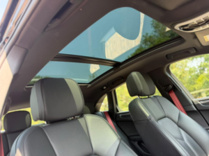 2023 Porsche Macan 2.0 T in Black — image 5